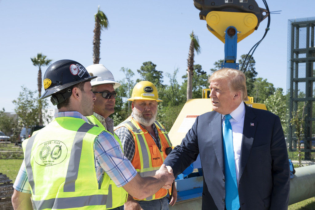 Trump handshake photo